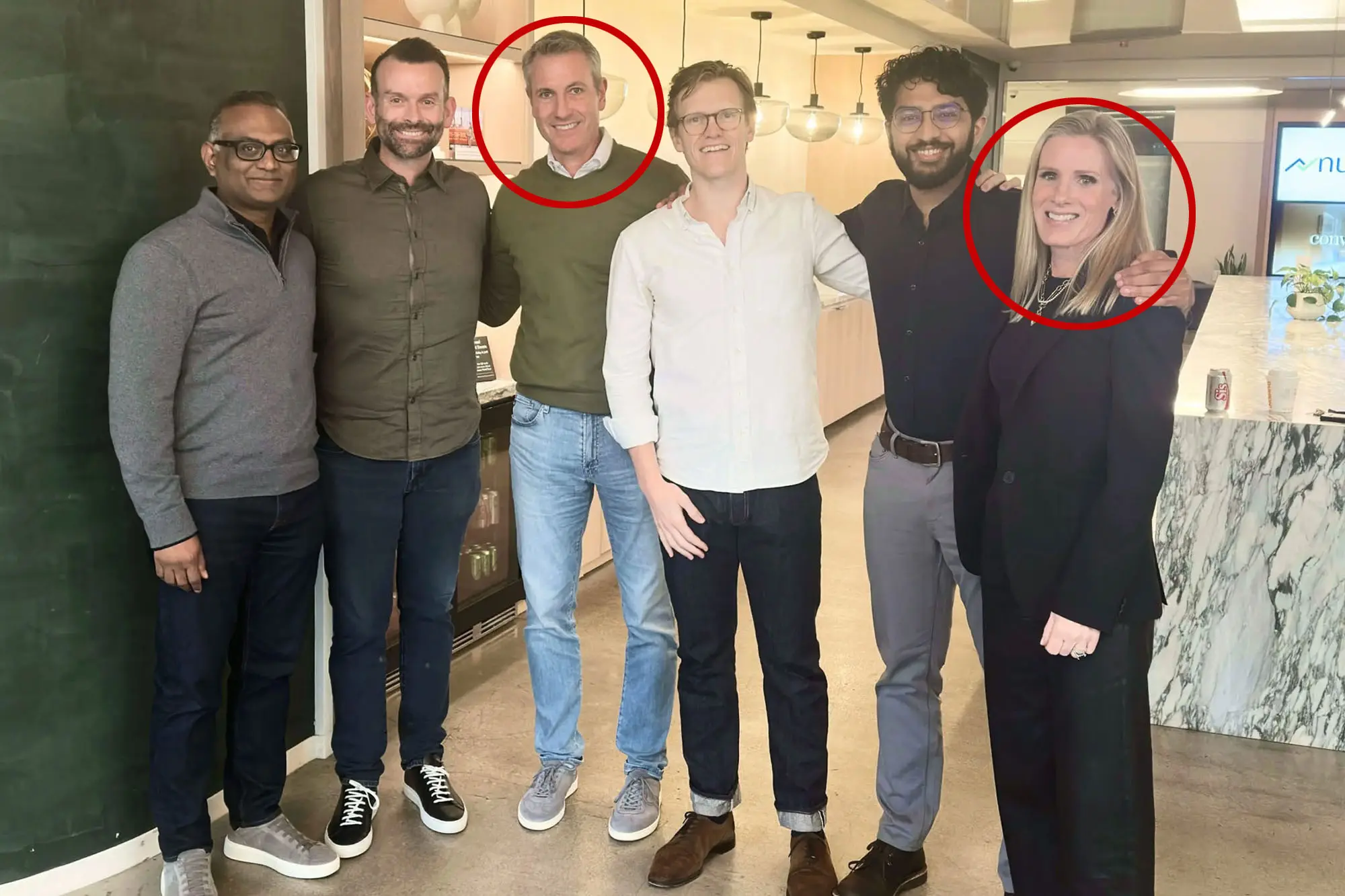 Coldplay Concert Cheating Kiss Cam - Tech CEO And HR Chief